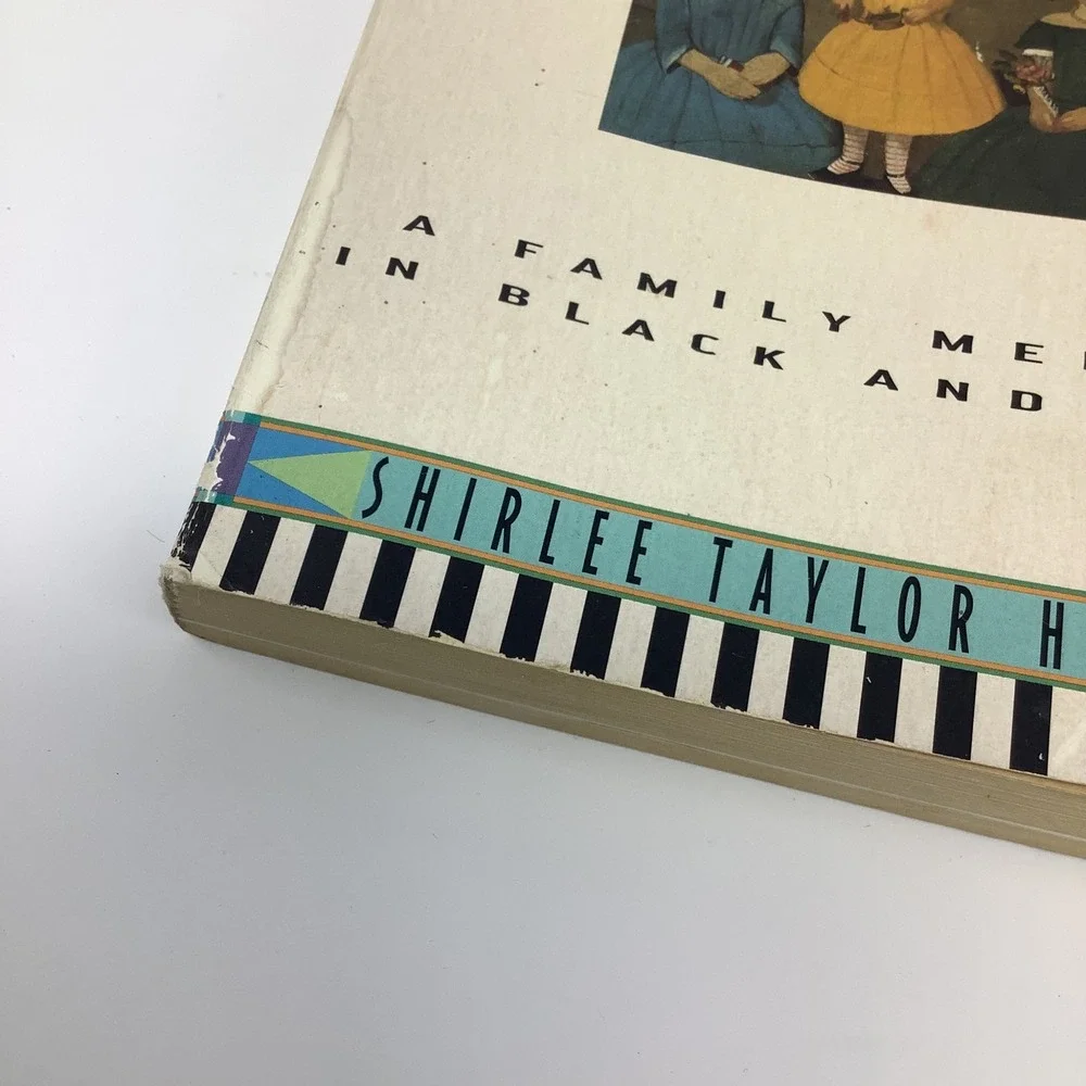 The Sweeter the Juice A Family Memoir‎ in Black and White by Shirlee Haizlip